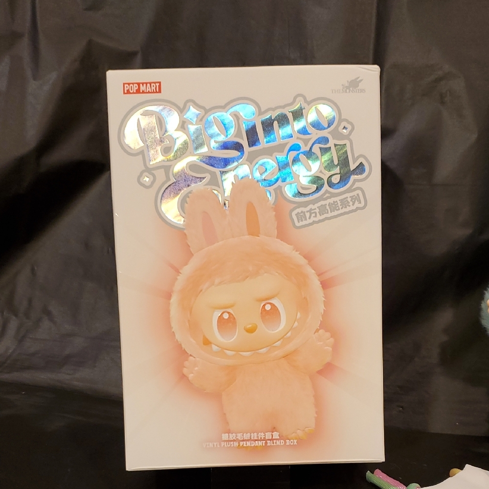 Pop Mart Labubu Big Into Energy blind box plush pendant character Hope